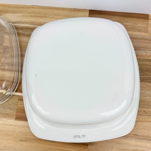 Vintage Corning Ware Blue‎ Cornflower P-34-B Casserole Dutch Oven W Lid 4 Quart - Picture 6 of 8